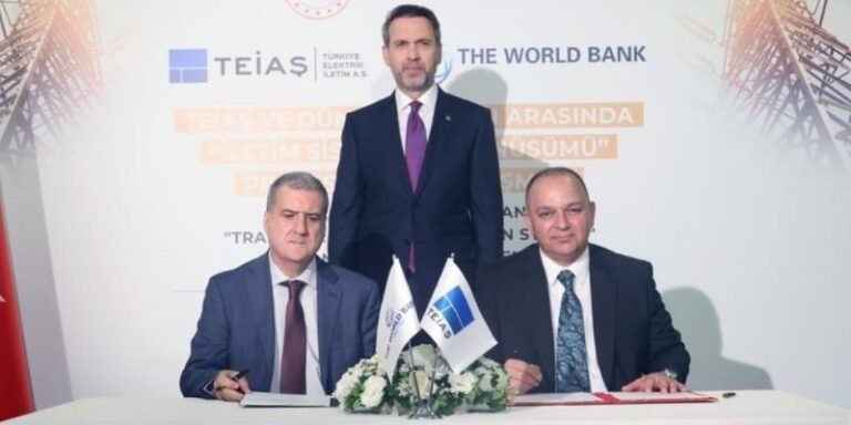 Türkiye Elektrik İletim Altyapısı Yenileniyor: TEİAŞ ve Dünya Bankası’ndan 747,9 Milyon Dolarlık Kredi Anlaşması